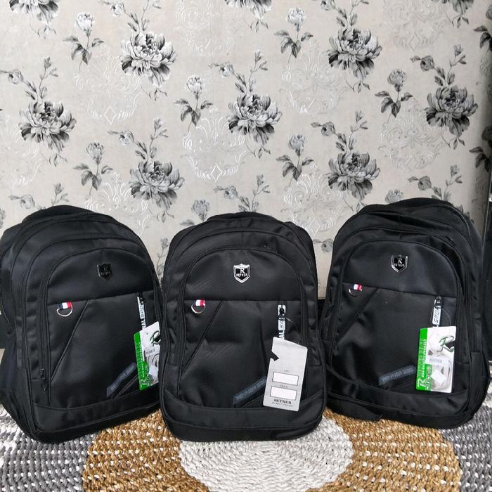 Tas Reyner Hitam dengan Desain Elegan dan Praktis untuk Penggunaan Sehari-hari