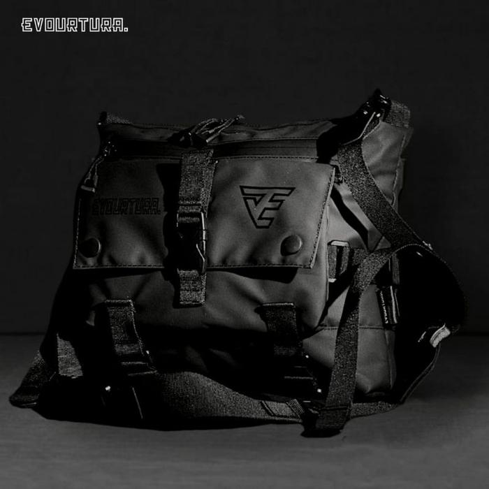 EVOURTURA Sling Bag Premium Waterproof Tas Slempang Pria warna hitam anti air [ HUSTLE ]