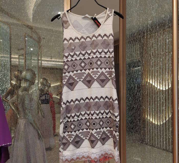 TERUSAN PAOLO CASALINI MOTIF TRIBAL