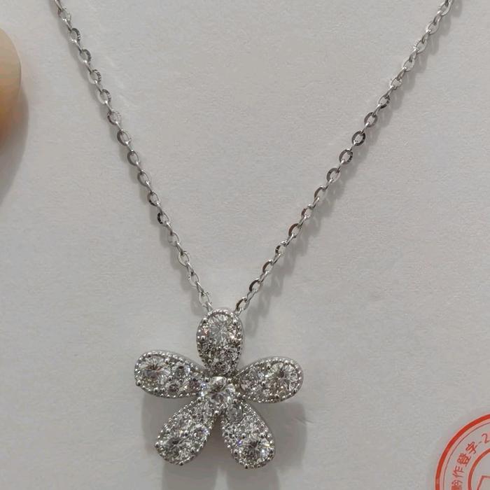 S925 Kalung Bunga 0.1CT Mosang bahan Silver (A10)