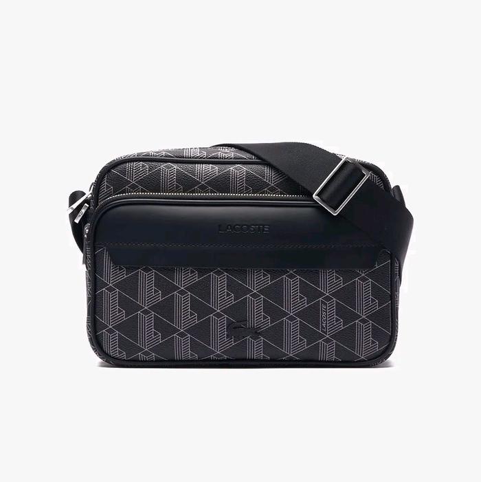 LACOSTE The Blend Grained Texture Original Shoulder Bag Pria
