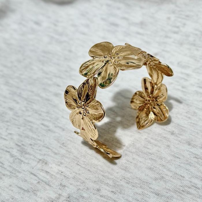 Gelang bangle bunga gold - gelang tangan gold - gelang fashion