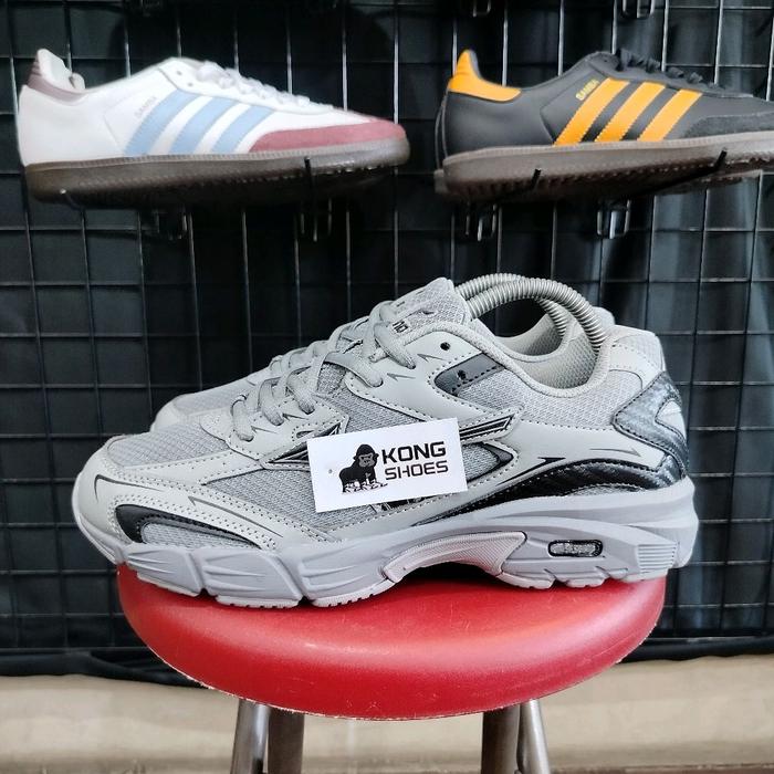 SEPATU MIZUNO MXR GREY BLACK 41
