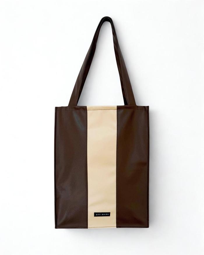 OFF-MARK CLASSIC BROWN TOTE BAG POTRAIT