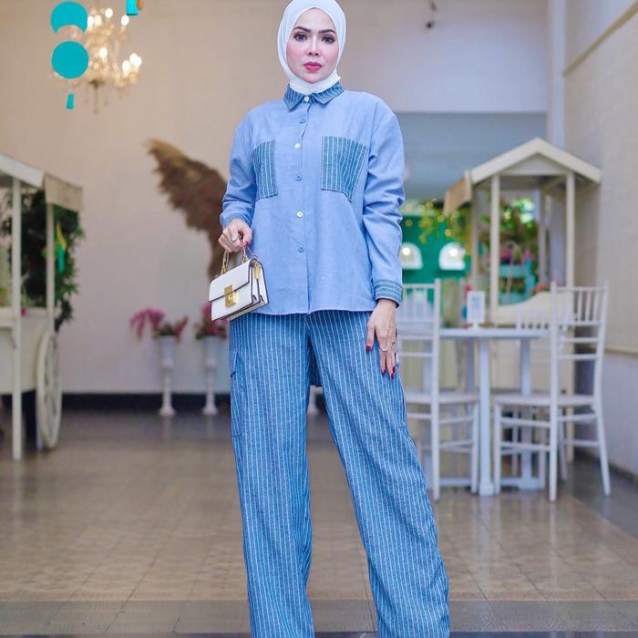 Oneset Kemeja Denys by Chava Project