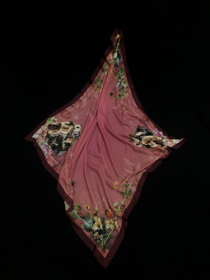 Nula Scarves Maroon vintage