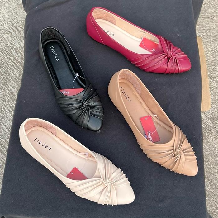 Flatshoes wanita terbaru fladeo sepatu flat brand matahari ukuran 37-40 harga sudah include box Kerj