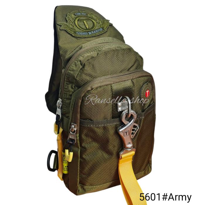 Tas Crossbody Bag 5601 Keren Cowok Model Simpel Ukuran Sedang Import Berkualitas Bahan Kanvas Anti A