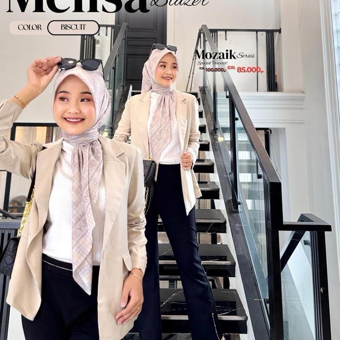 Melisa Blazer by Journey Scarves
