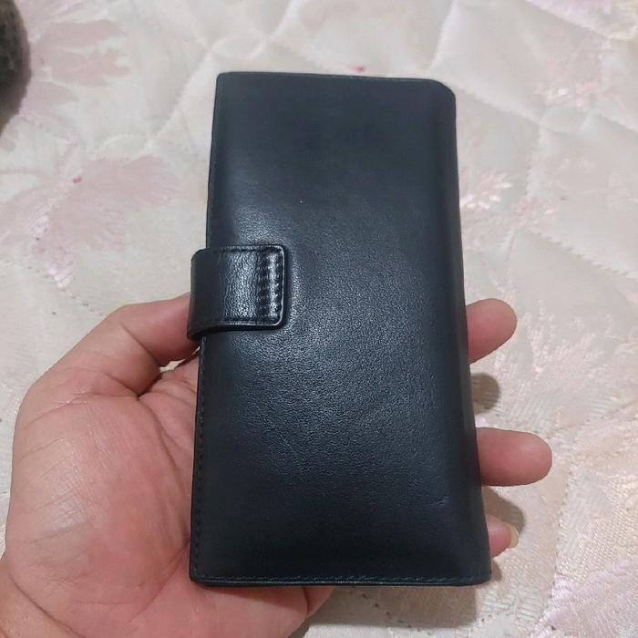 MONTBLANC Dompet Pria dan Wanita Kulit Hitam Slot Kartu Banyak Original Kondisi Mulus Jarang Pakai