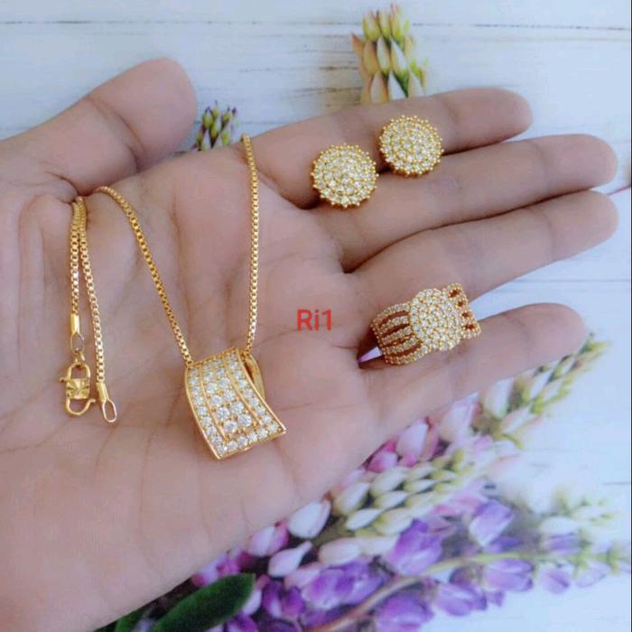 Set berlian kW lapis emas