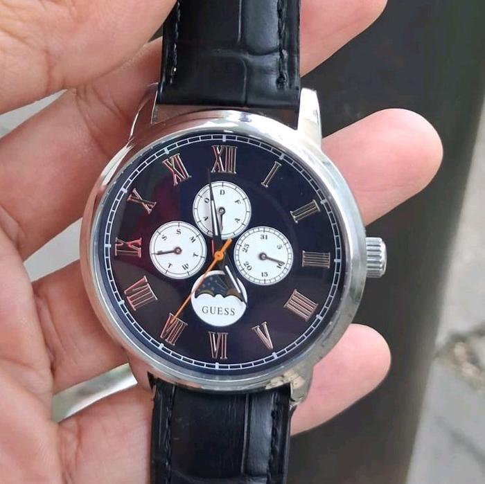 Guess steel Jam tangan pria second seperti baru am strap