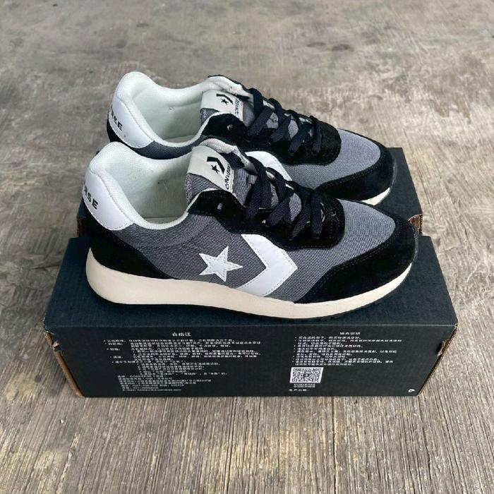 Converse Omega Trainer Black Dark Matter