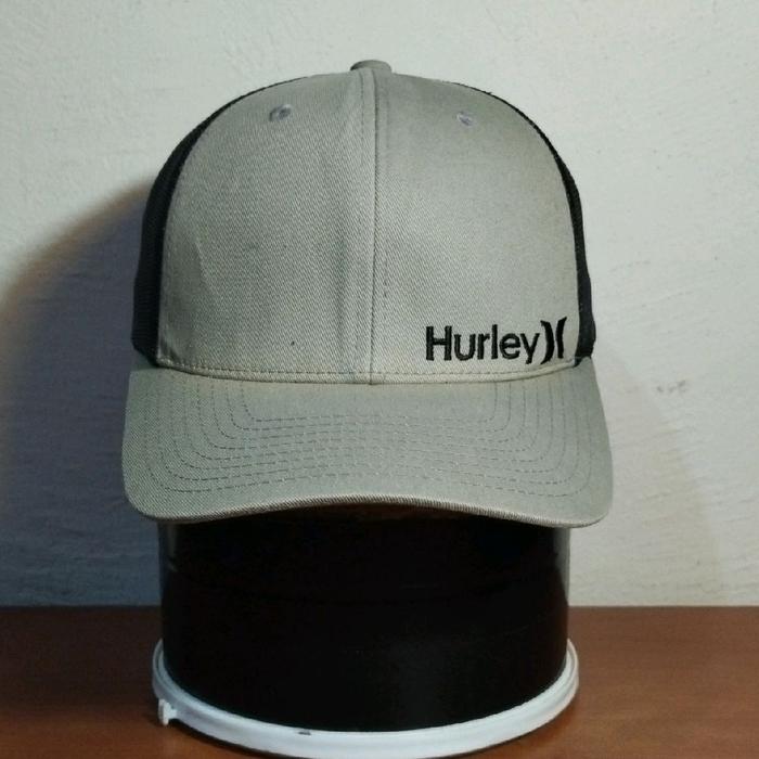 Topi Trucker Hurley x Classic Yupoong SAGE
