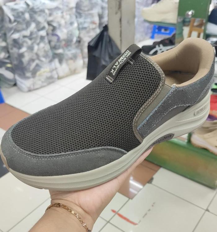 Sepatu Skechers Slip On Pria ARCH FIT BANLIN Goodyear New