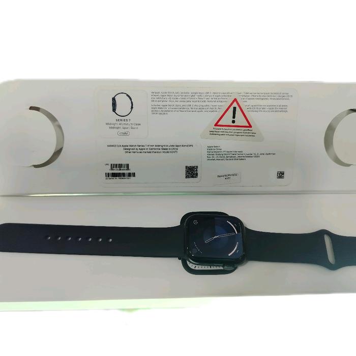 Apple Watch Seri 7 Ukuran 41MM Black Garansi Resmi iBox IDA