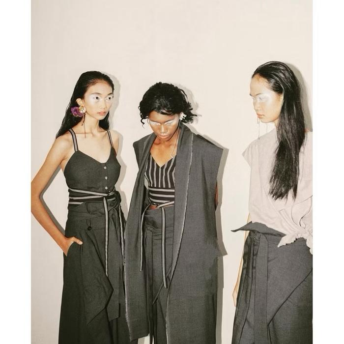 LULU LUTFI LABIBI - Oversized Outer Grey