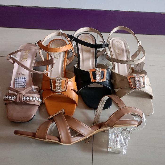 SANDAL KACA CEWEK  DI OBRAL ST PIERRE AML 407