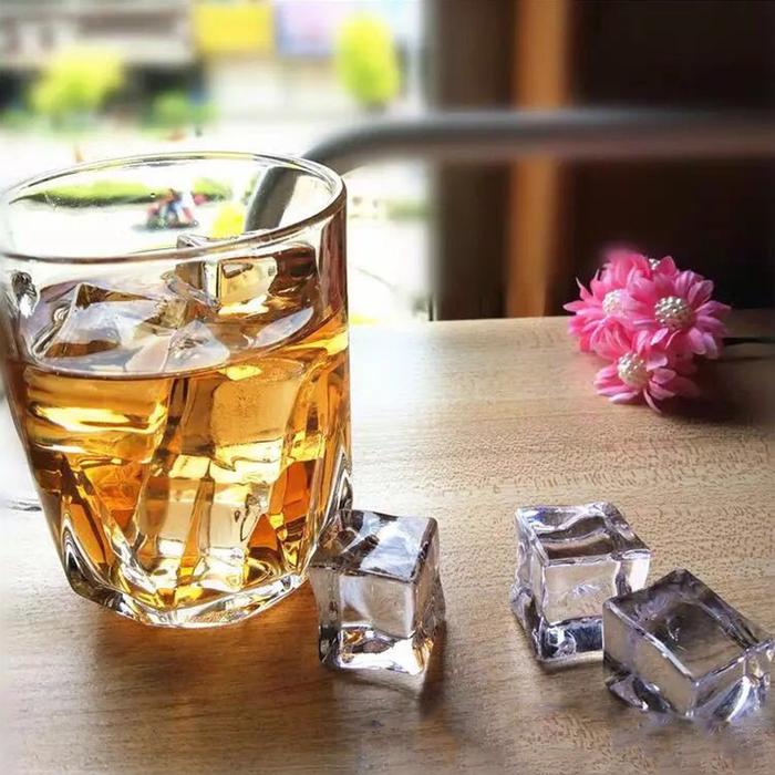 Es Batu Palsu Fake Ice Cube Akrilik Food Photography Acrylic Prop Foto Prank Es Batu Imitasi 50Pcs C