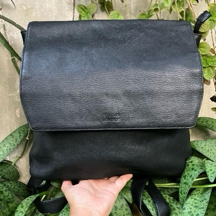 Leather Backpack STUDIO TOMBOY Ransel Kulit Unisex Size L Tangan Kedua