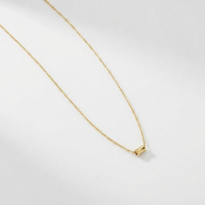 Kalung Wanita Liontin Tabung Mini Titanium Stainless Steel Anti Hitam Terbaru
