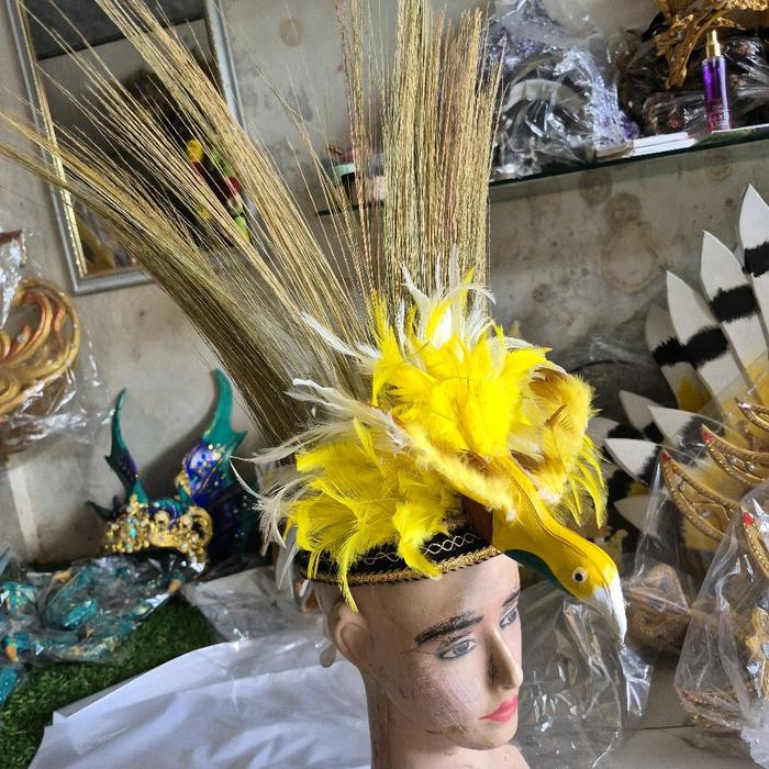mahkota karnaval tema adat papua burung cendrawasih