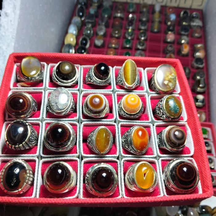 Batu Cincin Lumut Suliki Pandan Nanas Yaman Puser Berkualitas Cantik Kantoran Harga Terjangkau