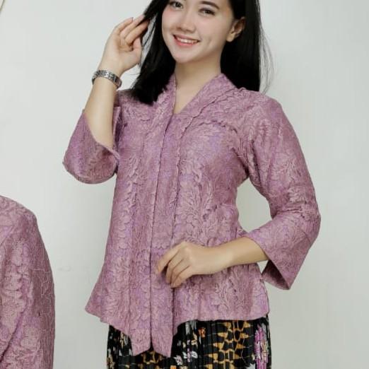 Kebaya Atasan Wanita Floy Brokat Kutu Baru Gold Dan Warna Menarik Lainnya