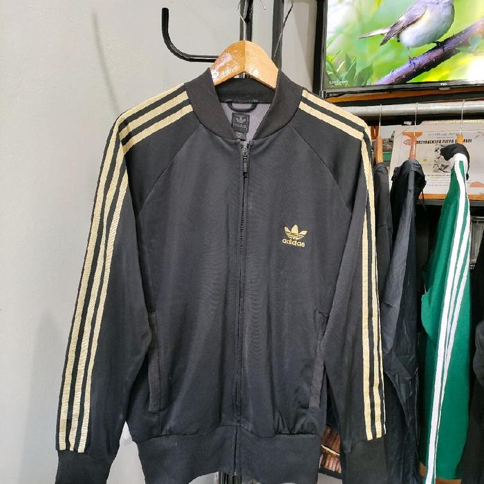 Jaket Tracktop Adidas Superstar Trefoil Black Gold Original