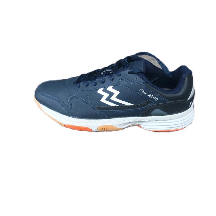 Athletica Size 40 Sepatu Nyaman untuk Beraktivitas Sehari-hari dan Badminton Model Flux 2000 Sesuai 