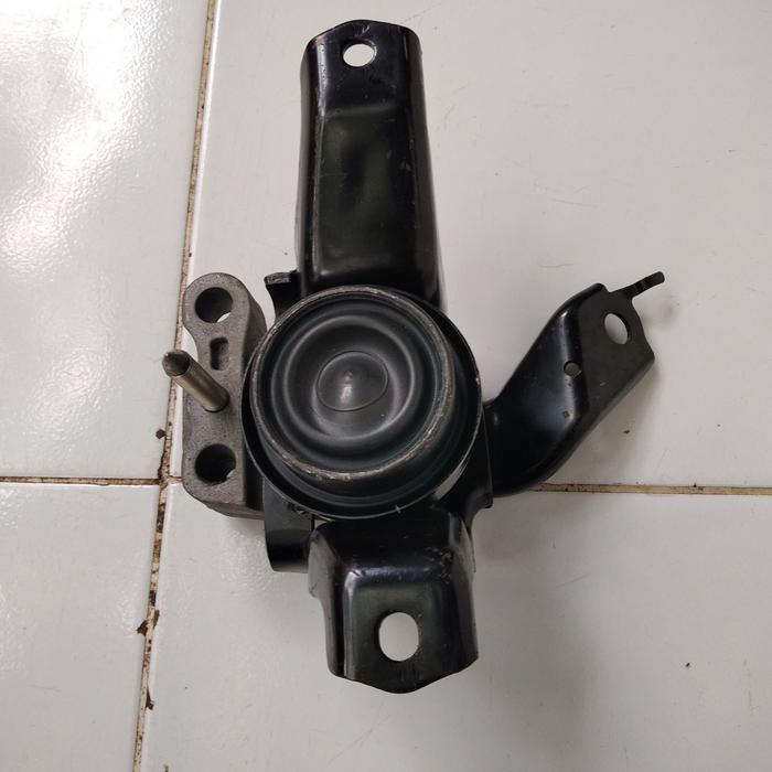 Engine mounting YARIS 2015 Kanan R1