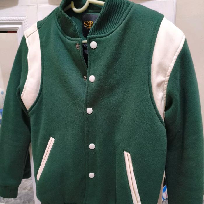 Jaket Signore Preloved Pria Wanita Casual Outer Varsity