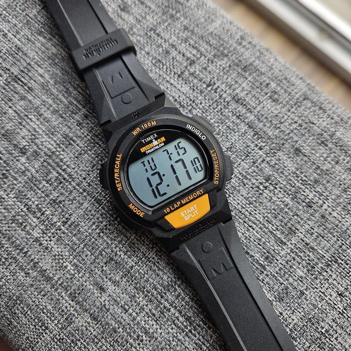 TIMEX Ironman Triathlon 10-Lap Watch black yellow used like new