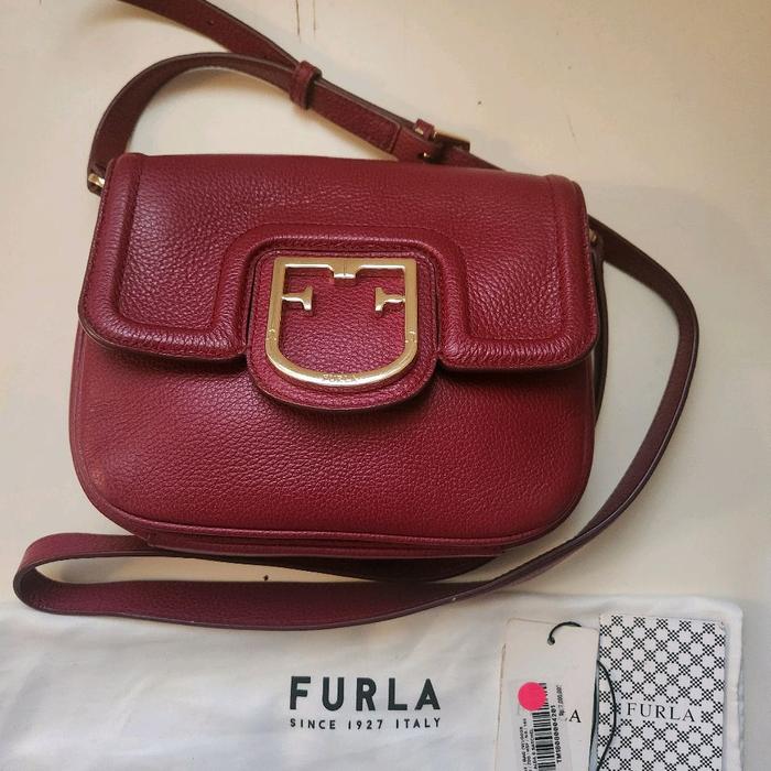 Furla Mini Joy Leather Sling Bag Selempang Kulit Casual Formal Preloved Tas Wanita Elegan