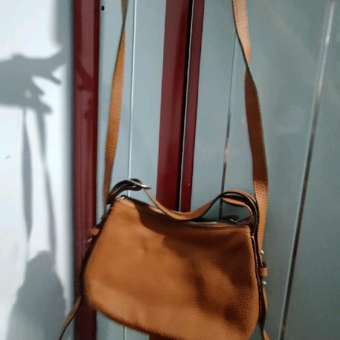 Tas Selempang wanita|Bampo