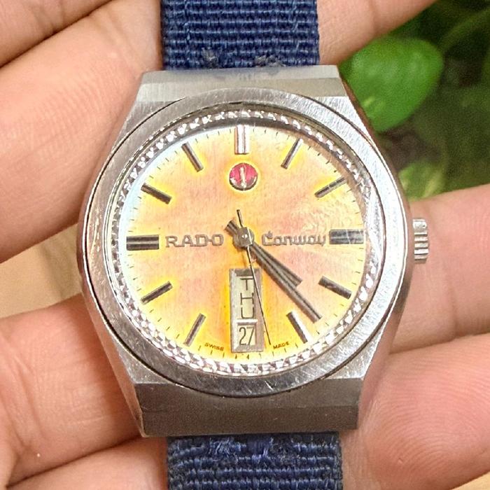 Rado Conway Jam Tangan Pria Vintage Water Sealed Automatic dengan Desain Klasik dan Fungsi Otomatis 