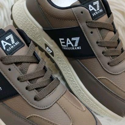 EA7 Sepatu Sneakers Pria EA7 Original Model A7 dengan Desain Trendy dan Nyaman untuk Aktivitas Sehar