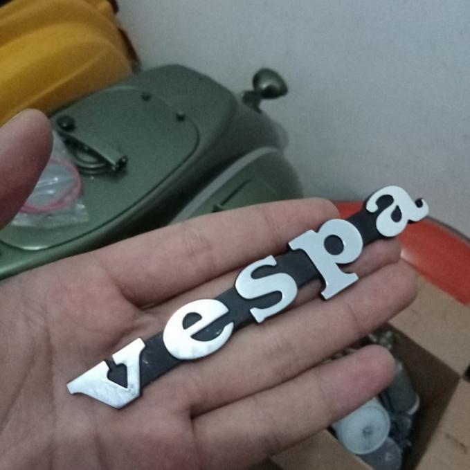 EMBLEM VESPA BALOK DEPAN SUPER SPRINT PX PTS SPECIAL PS PX PAKU KELING OSEAN