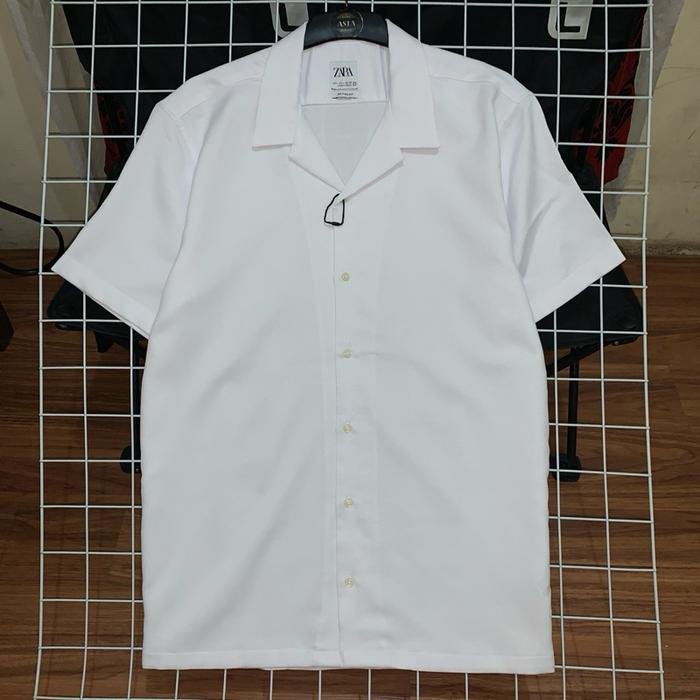 Kemeja Zara putih polos pria lengan pendek preloved