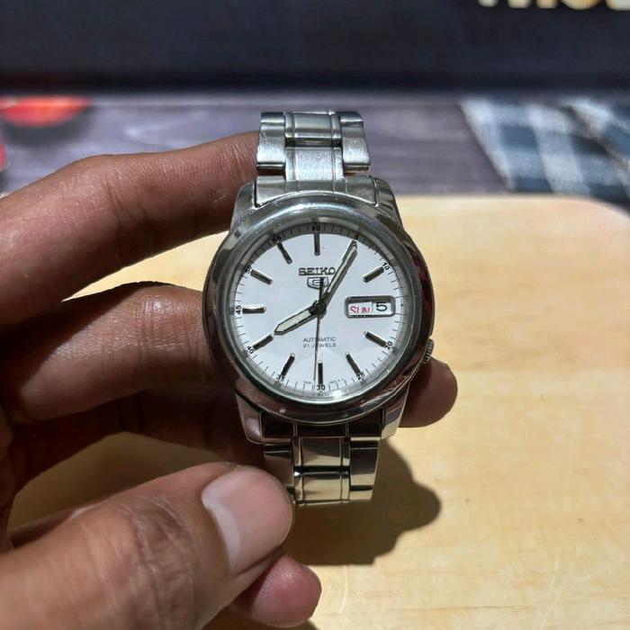 Jam Tangan Seiko 5 Automatic SNKE49 SNKE49K1 7S26-02W0 Original