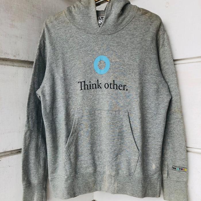 Hoodie Uniqlo x Pharrell Williams Second Branded Original