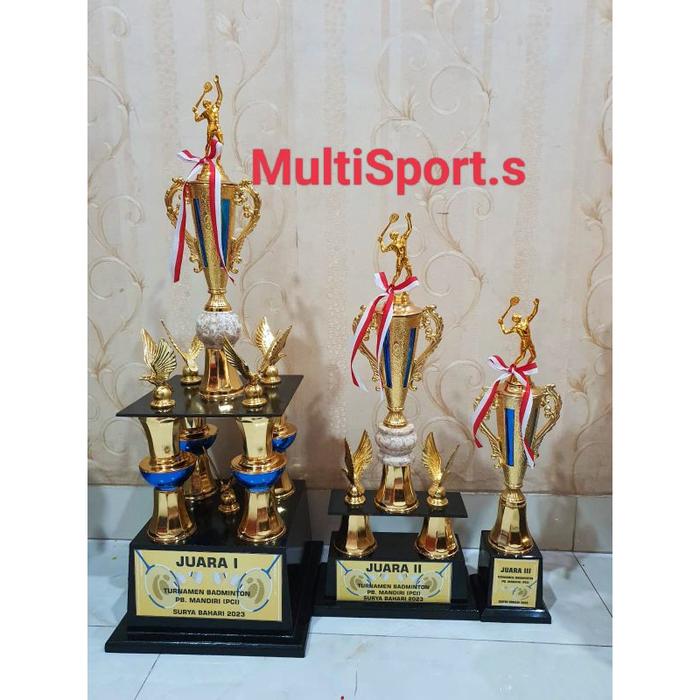 PIALA TROPHY BADMINTON KAKI 4 KAKI 2 KAKI 1