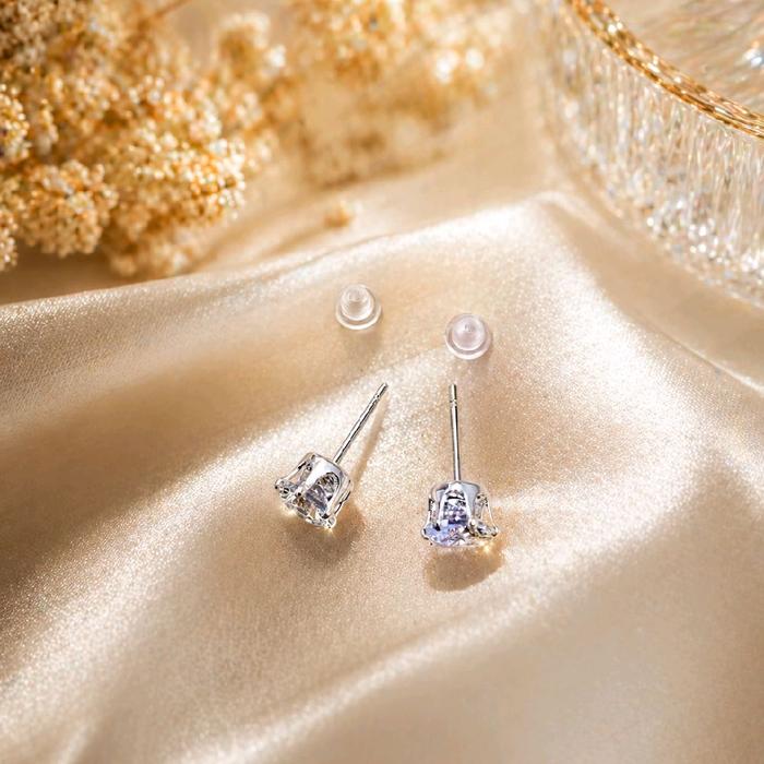 Crystal Luxe Earrings || anting tindik cangkang diamond 6mm