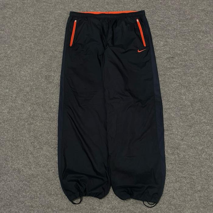 Vintage Y2K 2tone Nike Baggy Trackpants