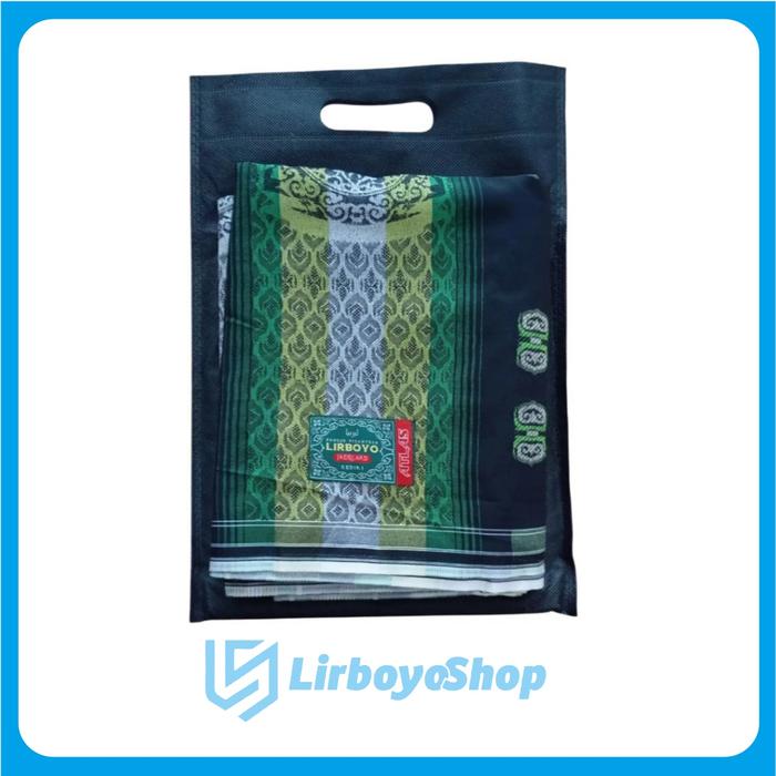 Sarung Atlas Lirboyo jacguard