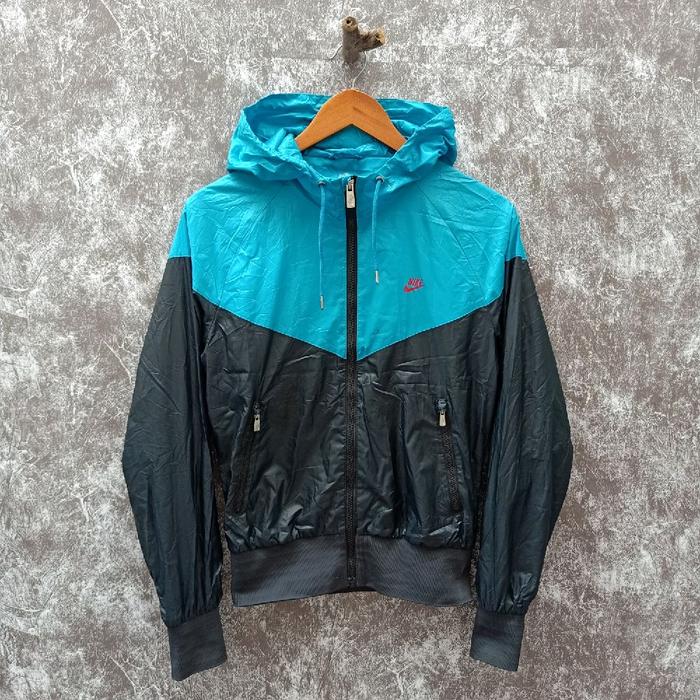 NIKE RUNNING OUTDOOR JACKET WOMEN HOODIE