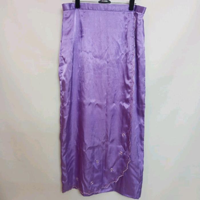 Rok panjang ungu lilac