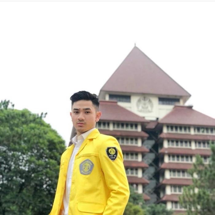 [NEW STOCK] Almamater UI Jakun UI | UI Merch Shop
