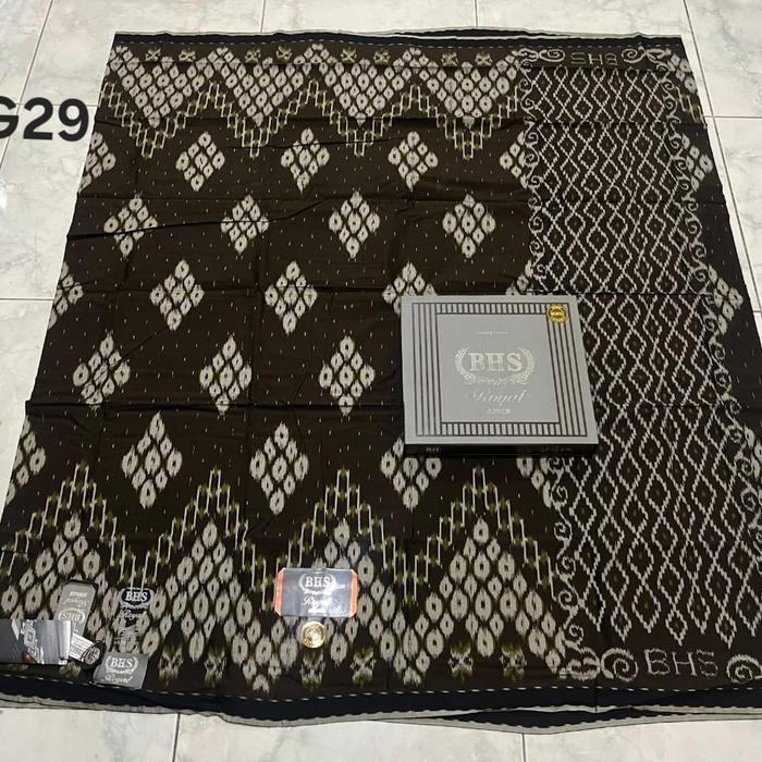 Sarung�BHS�Royal Kawung Mesres Sutra Sarung BHS Royal KWG MS