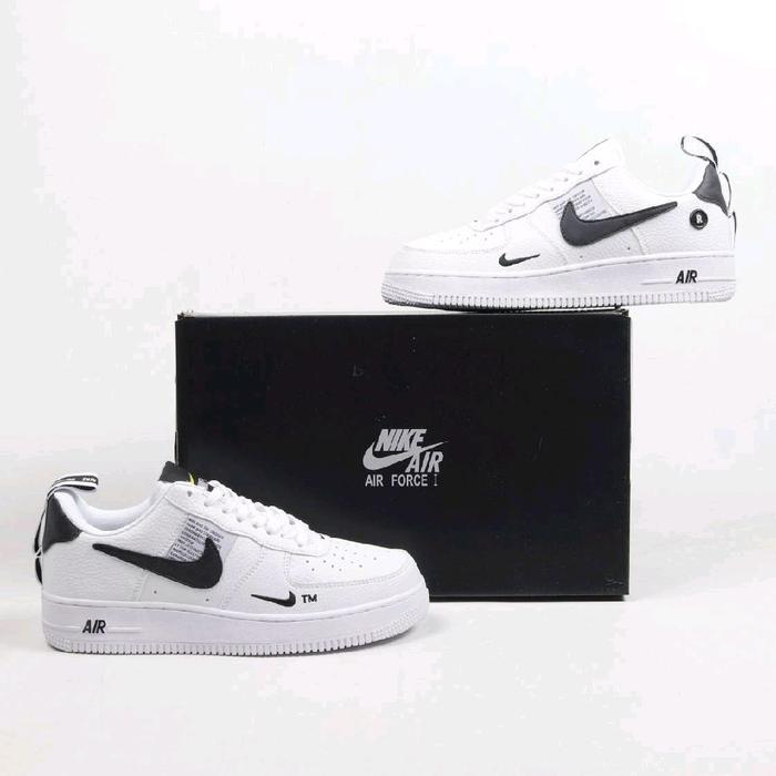 AF 1 LOW 07 LV8 UTILITY WHITE BLACK 100% BNIB